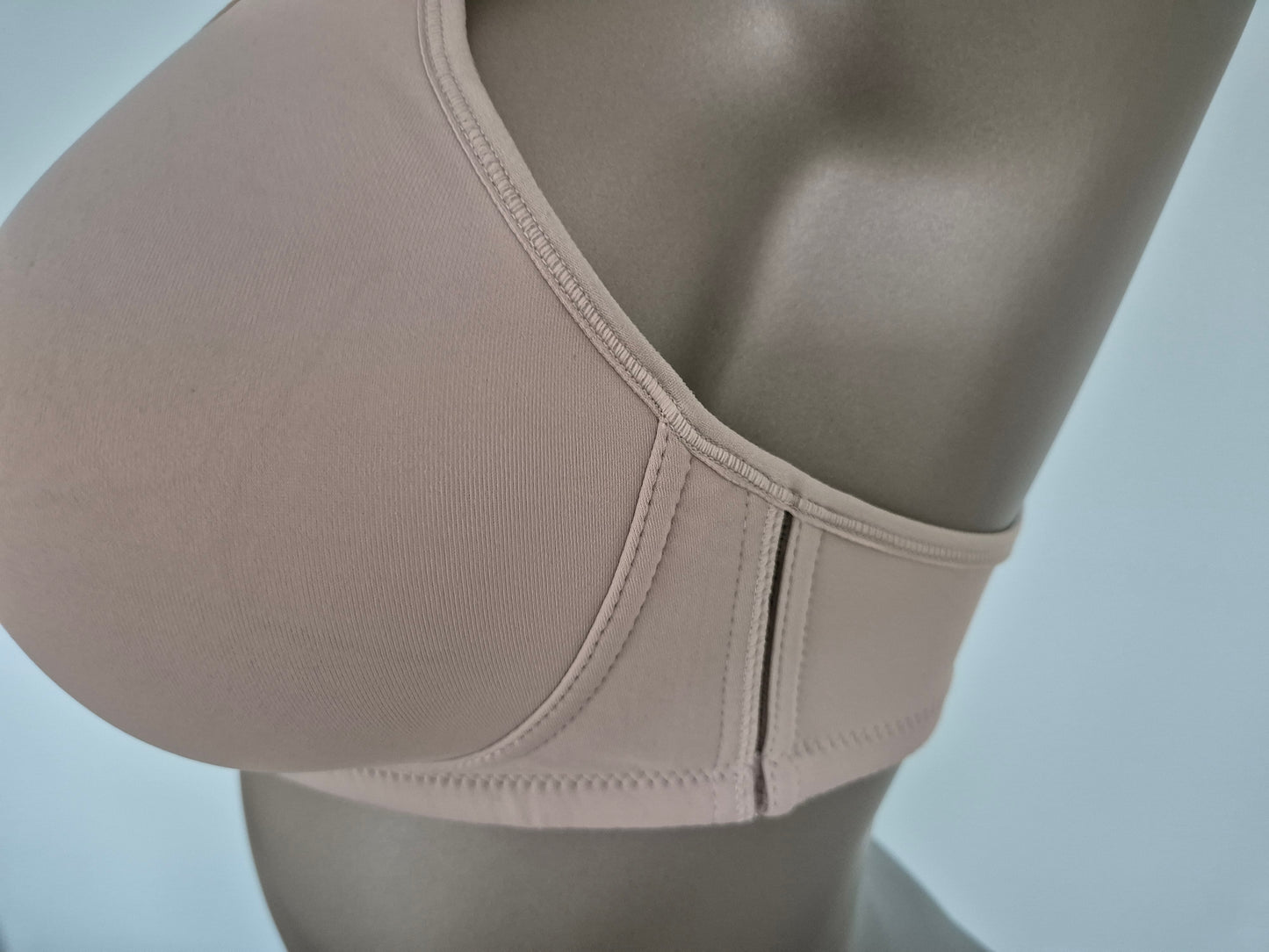 Soutien-gorge ADELE 689 Beige (LZ)