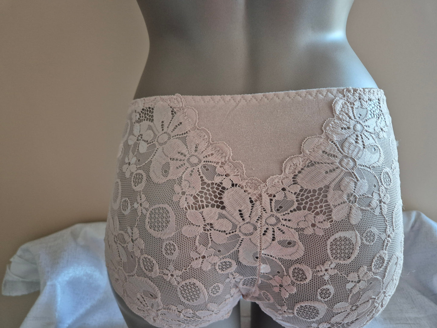 Slip en Coton et Dentelle GINA 6823 Beige (FY)