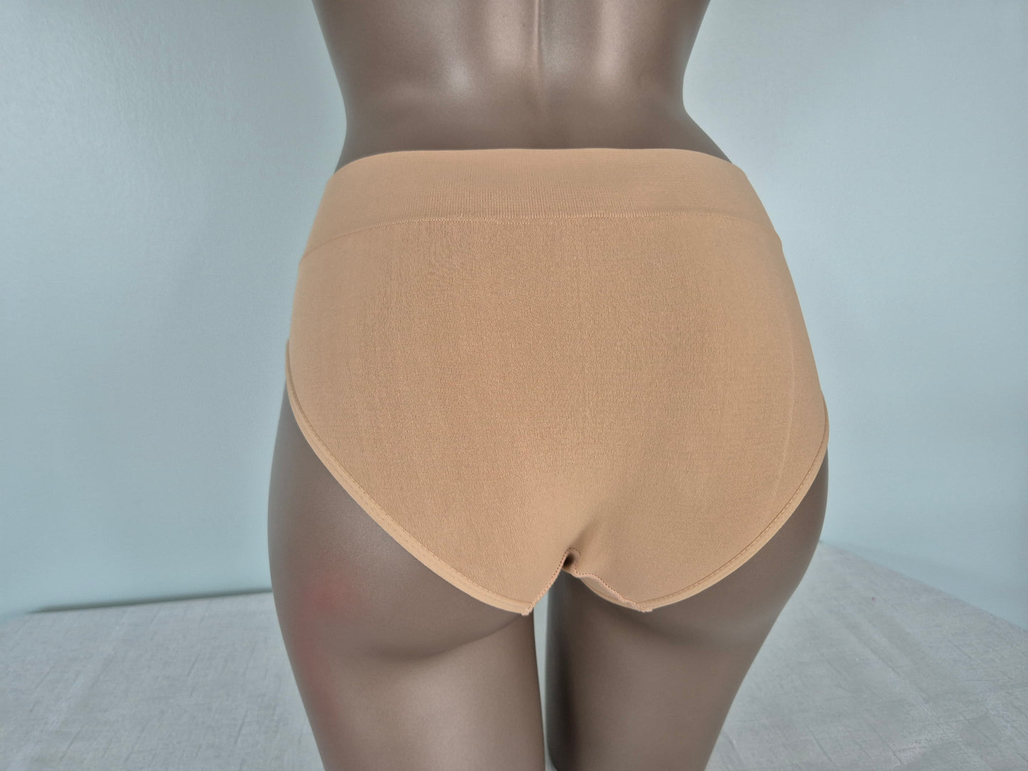 Slip en microfibre MAEVA 770 Beige (LL)