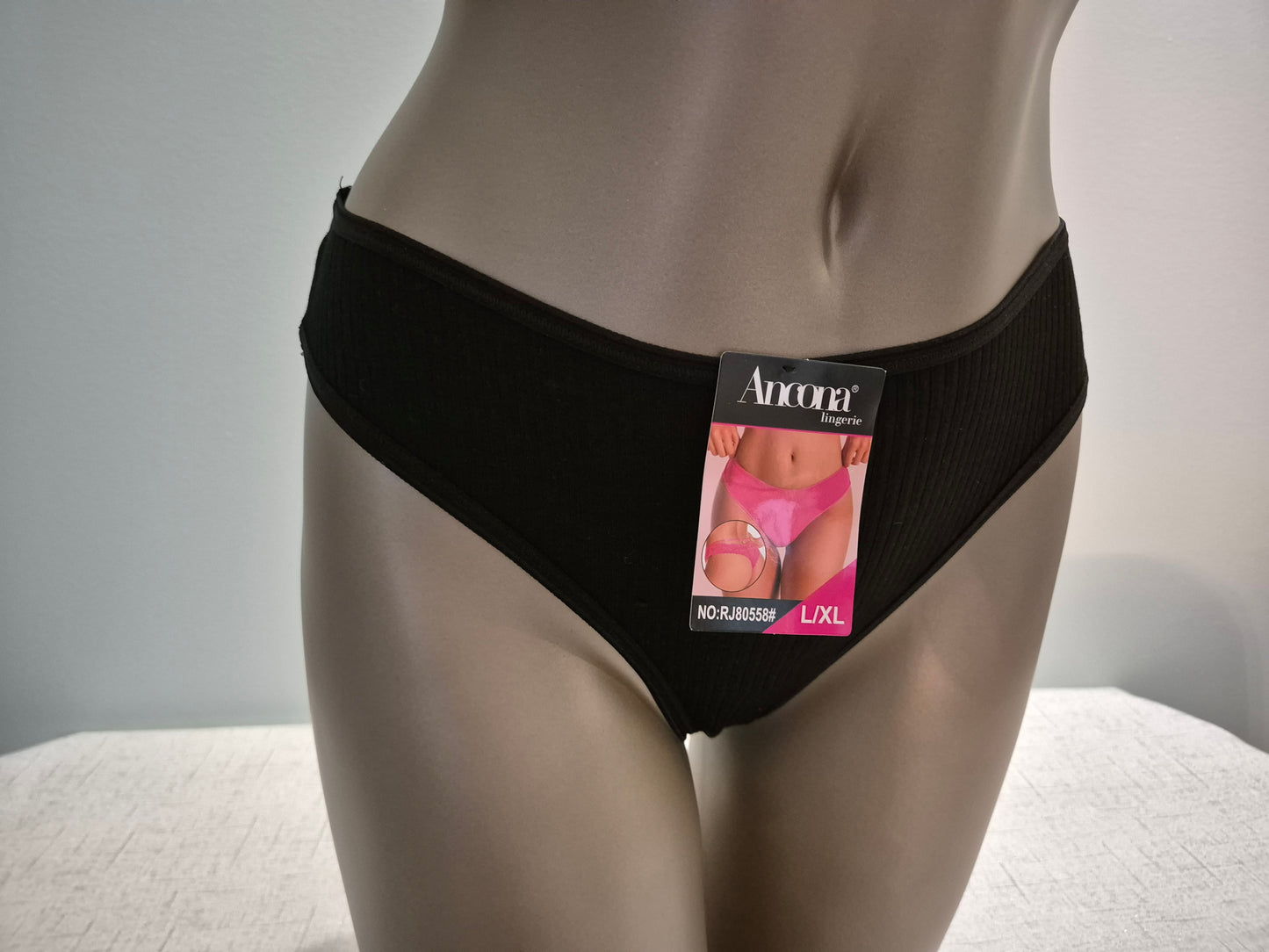 Tanga en Coton et dentelle Noémie 80558 Noir (FY)