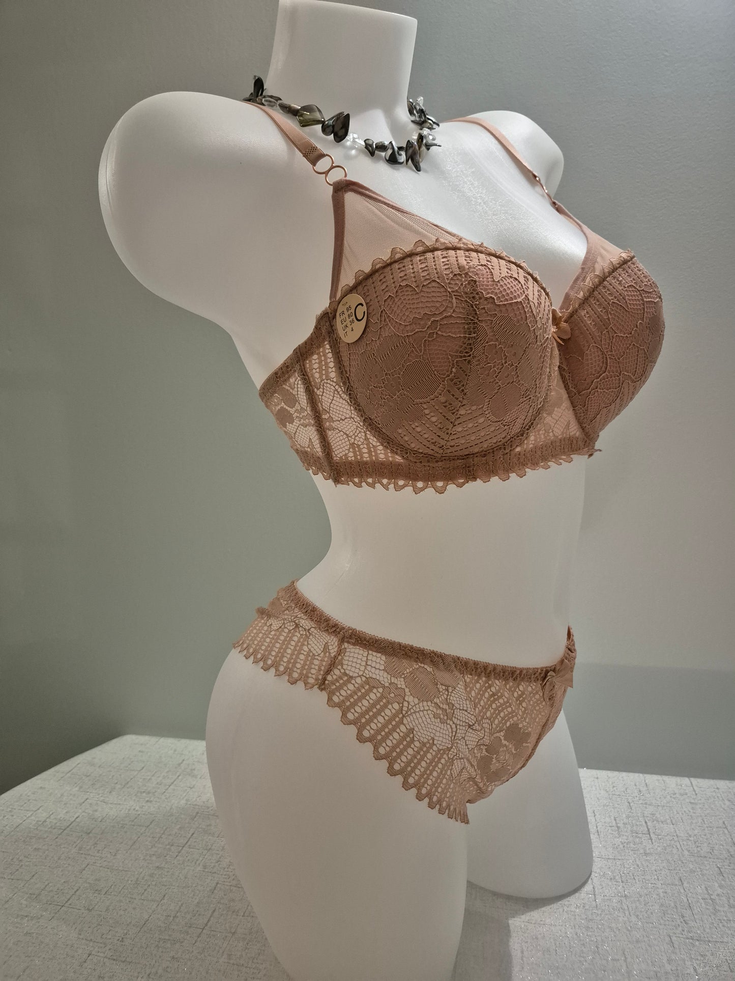 Ensemble soutien-gorge push up et tanga JULIE 232 Rose Poudré (LZ)
