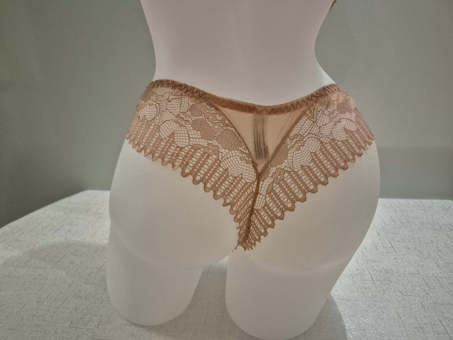 Ensemble soutien-gorge push up et tanga JULIE 232 Rose Poudré (LZ)