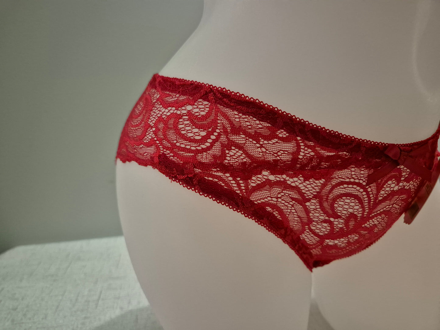 Ensemble soutien-gorge et slip ZOE 9700 Rouge (HN)