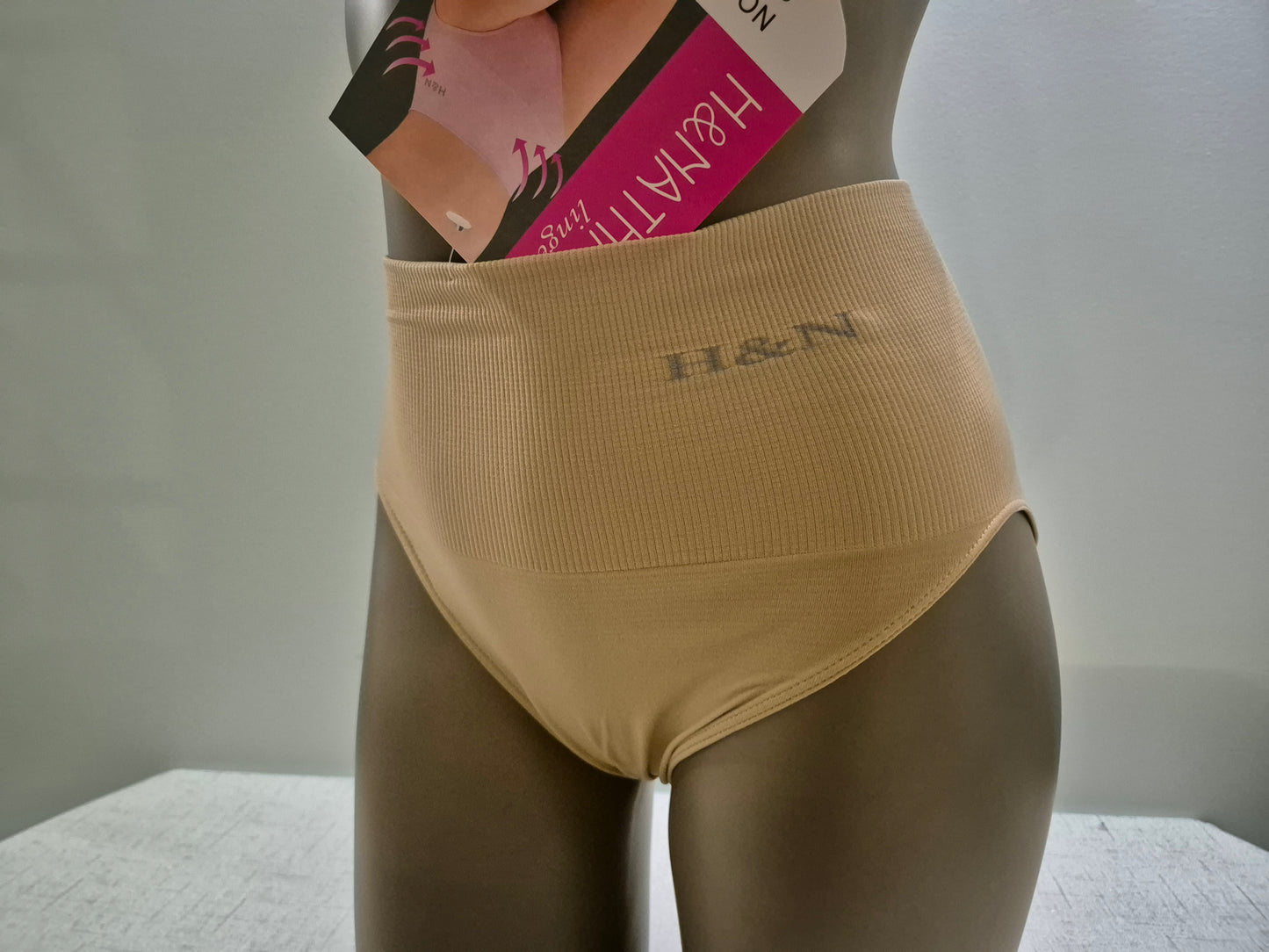 Culotte gainante MARIE 530 Beige (HN)
