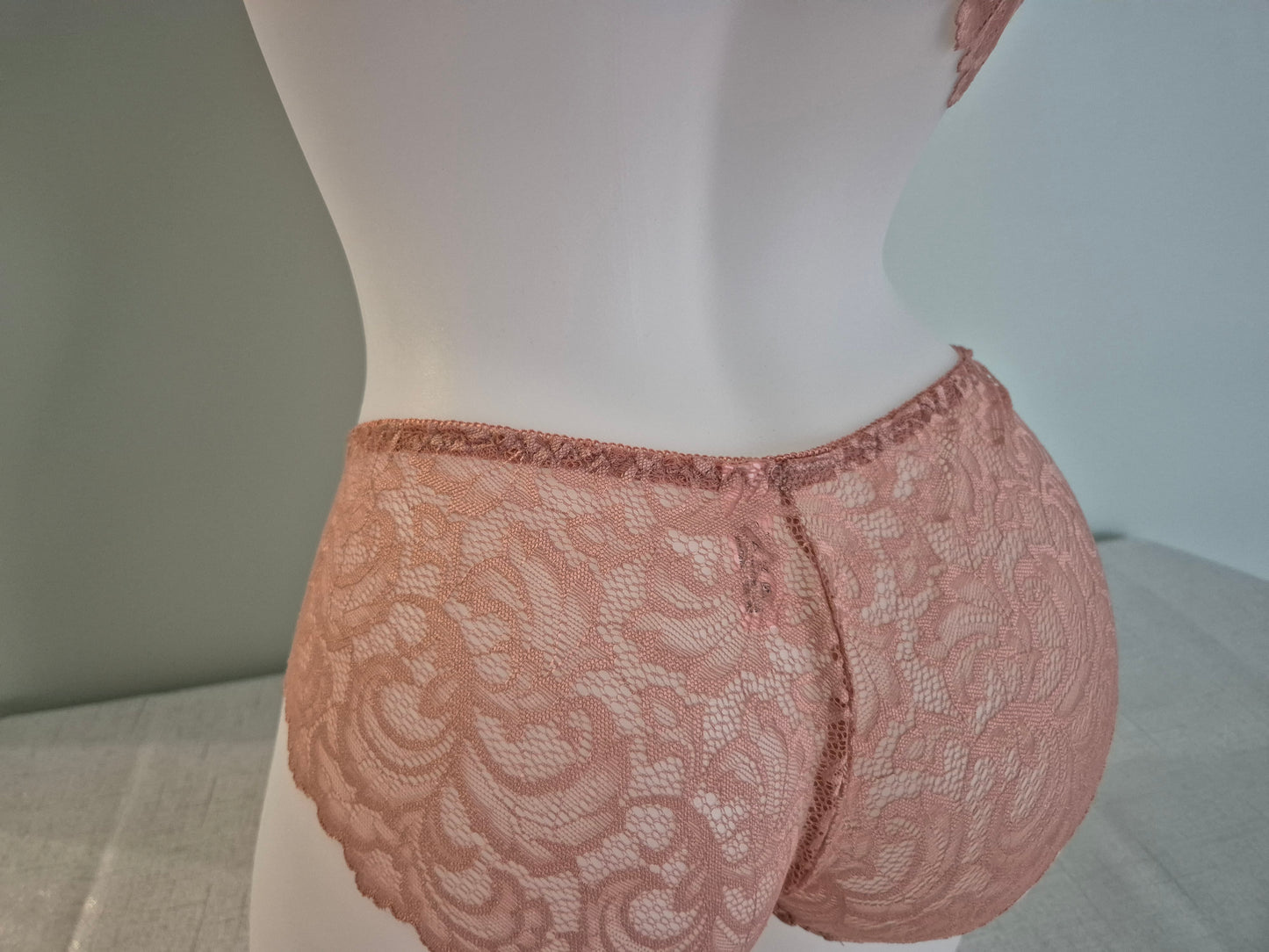 Ensemble soutien-gorge et slip ZOE 9700 ROSE POUDRE (HN)