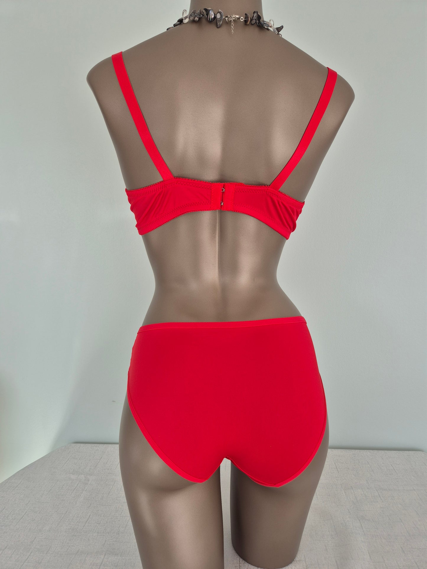 Ensemble Soutien-gorge et Slip CELLIA Rouge 8007 (LL)