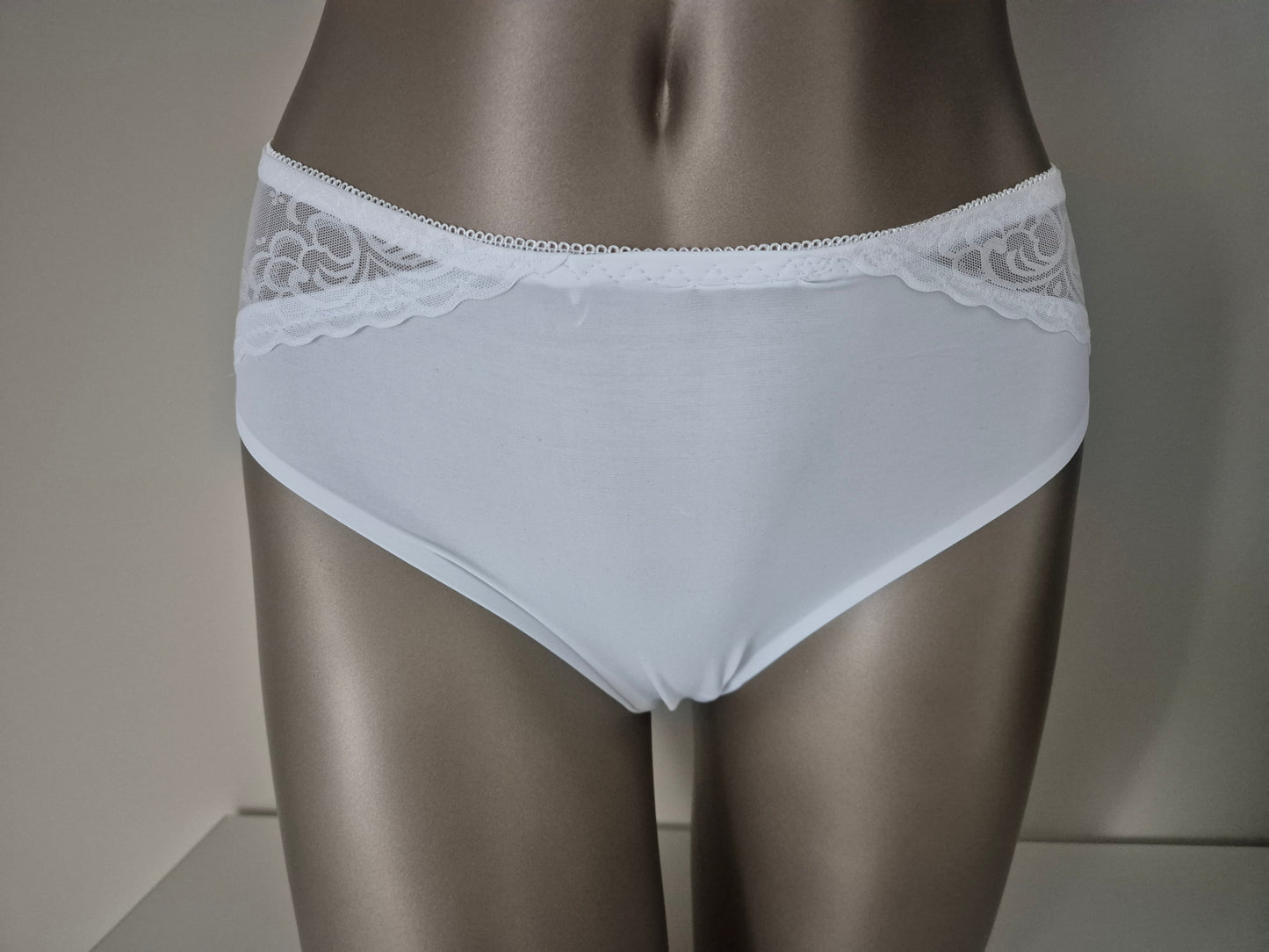 Slip Invisible gainant IRENE 35101 Blanc (LL)