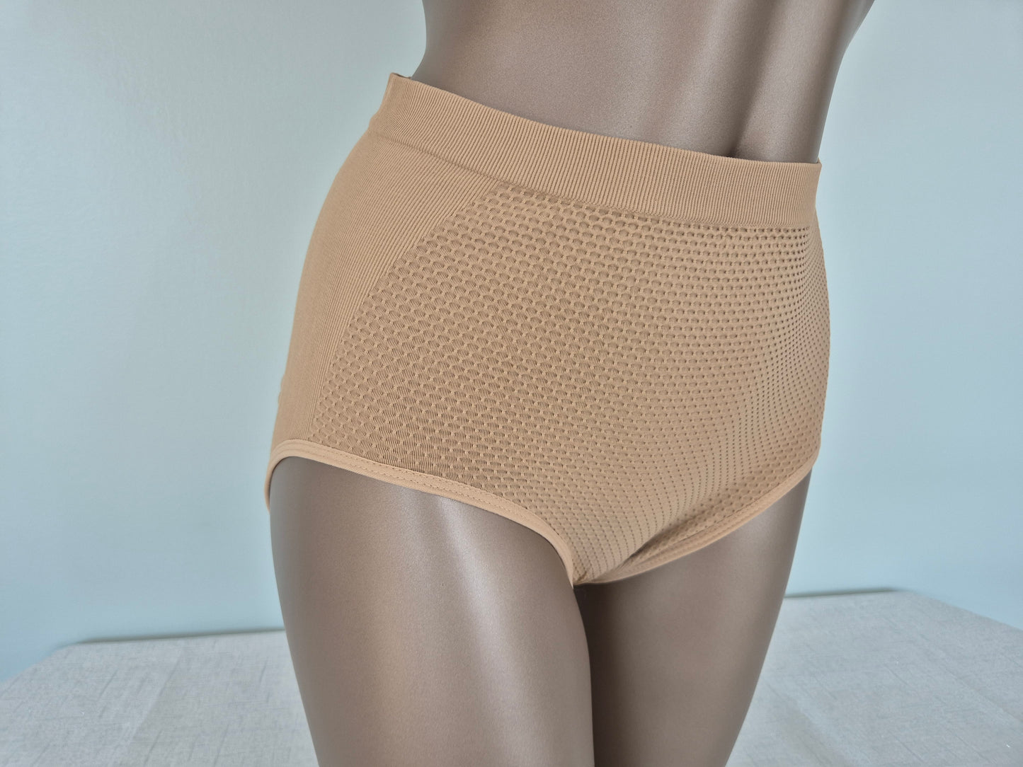 Culotte gainante COLETTE 11068 Beige (LL)