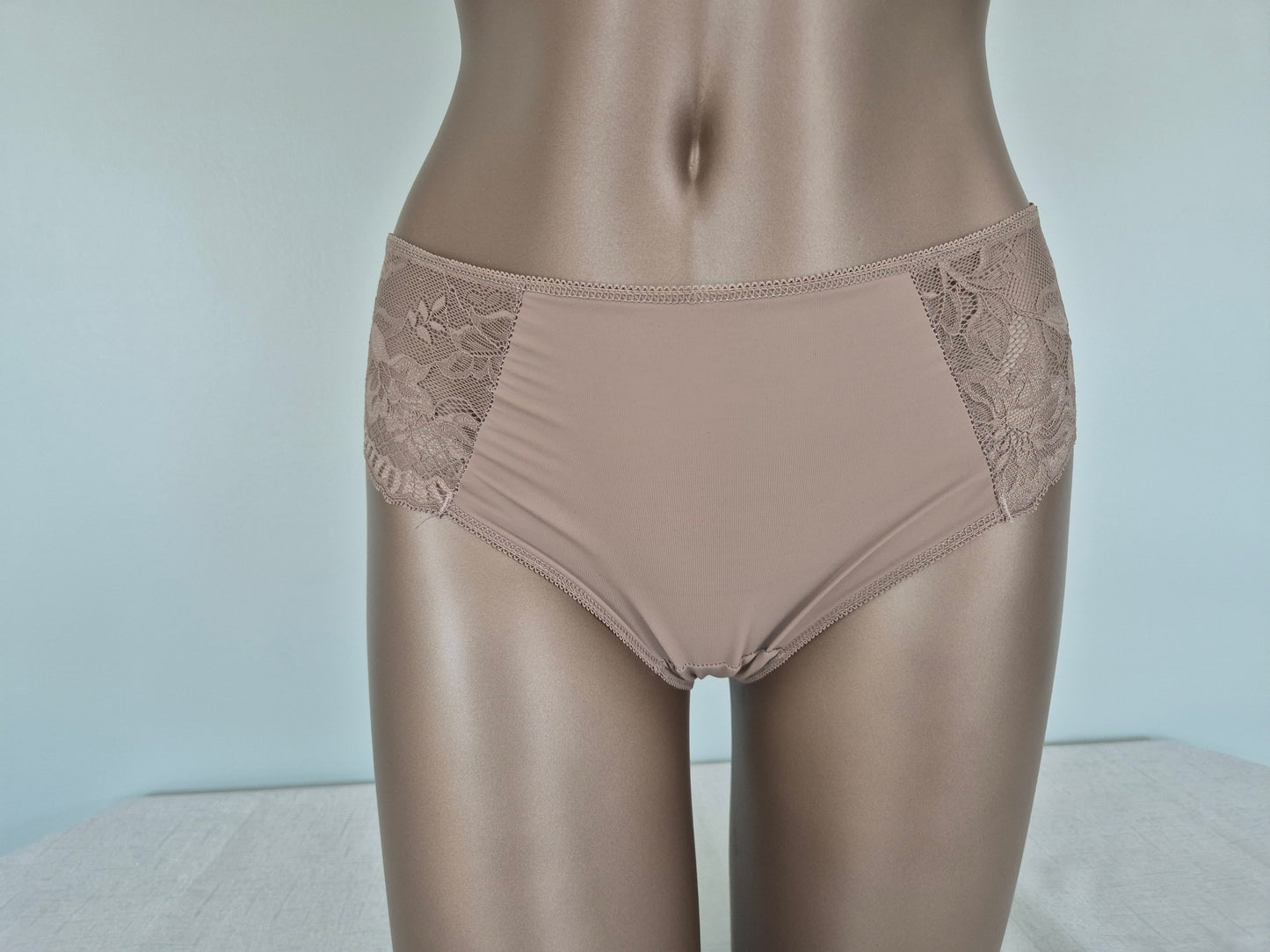 Culotte en Lycra et Dentelle SABRINA 5007 Taupe (LL)